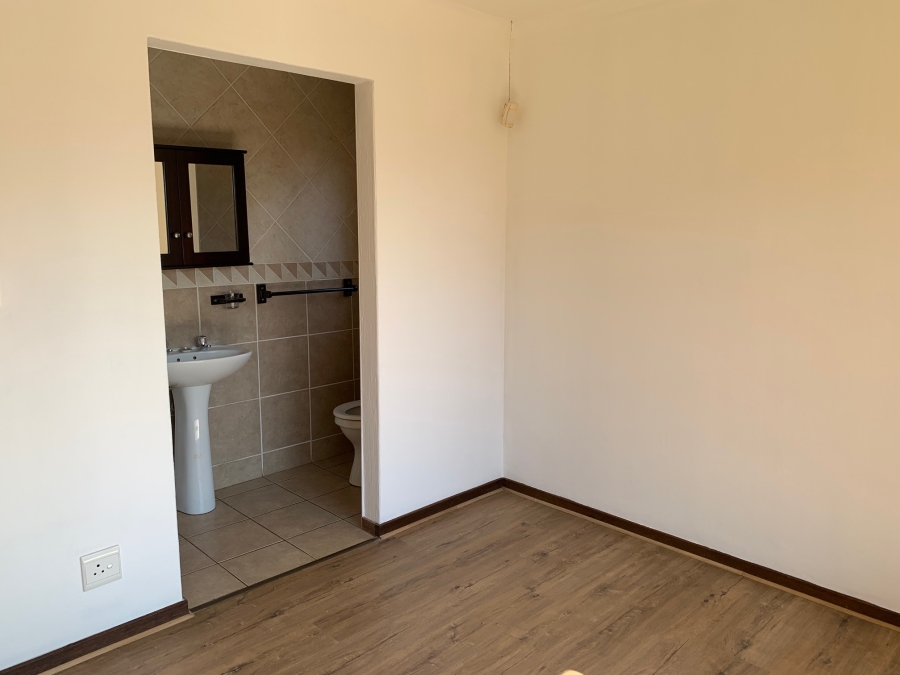 To Let 3 Bedroom Property for Rent in Willow Park Manor Gauteng