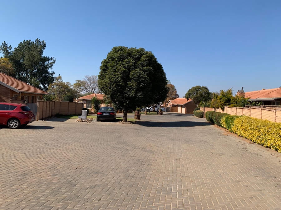 To Let 3 Bedroom Property for Rent in Willow Park Manor Gauteng