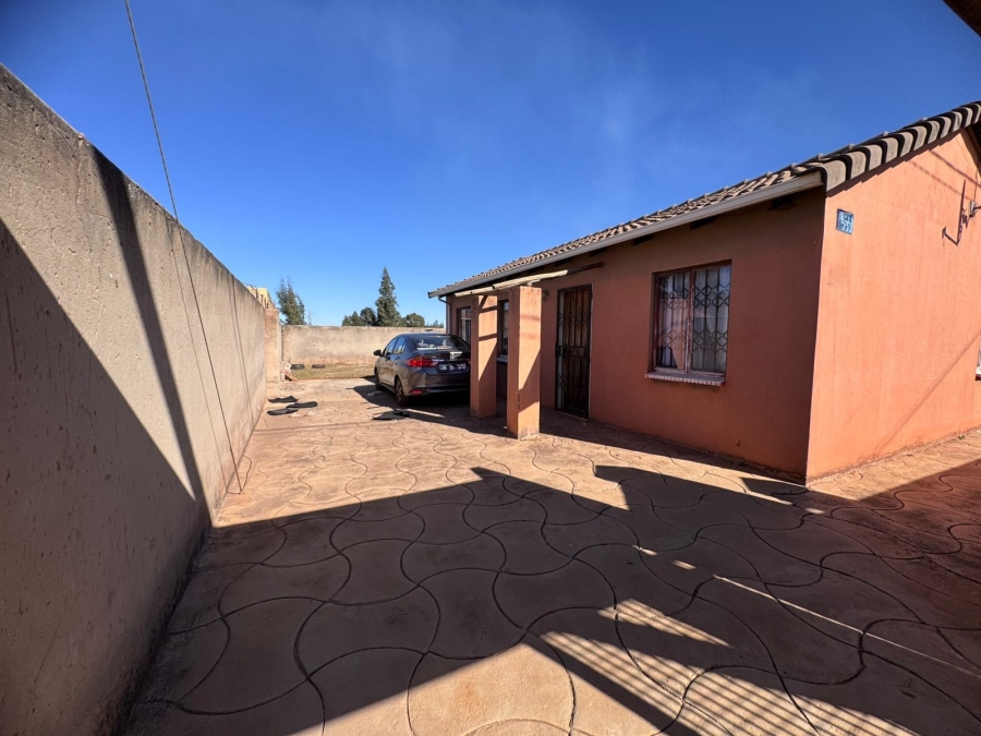 3 Bedroom Property for Sale in Protea Glen Gauteng