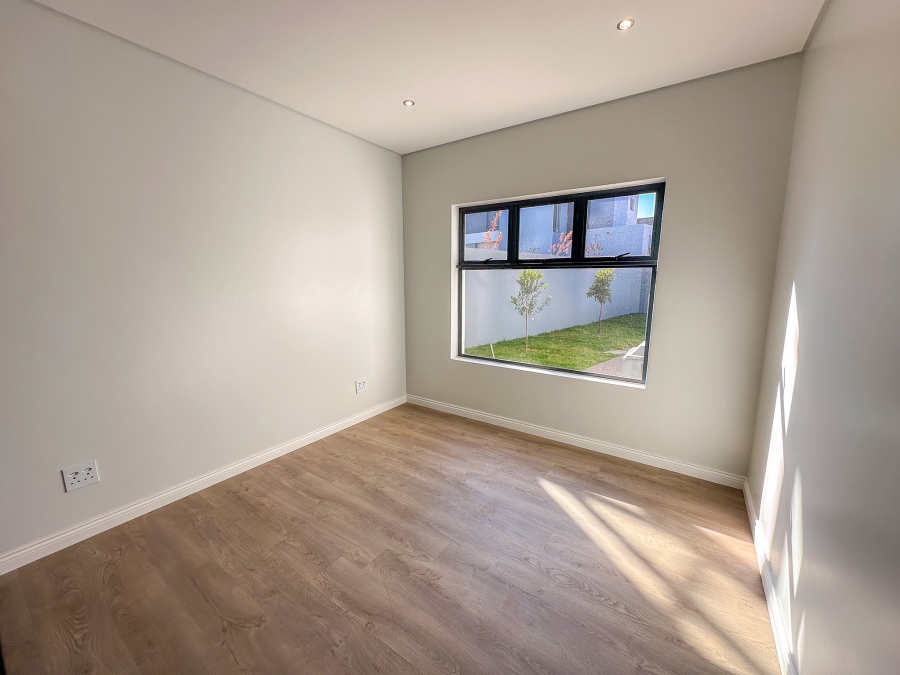 4 Bedroom Property for Sale in Fountainbrook Estate Gauteng