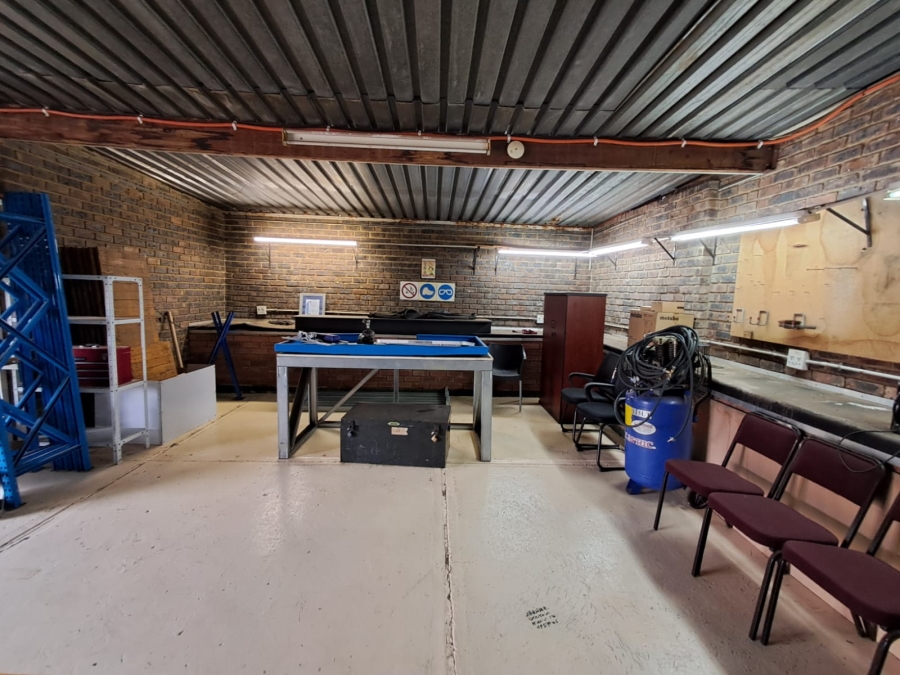 To Let commercial Property for Rent in Duncanville Gauteng