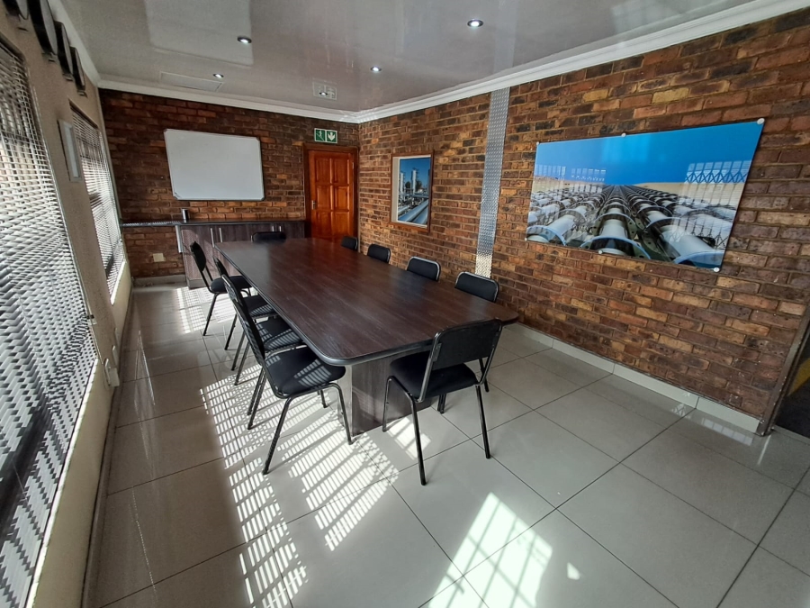 To Let commercial Property for Rent in Duncanville Gauteng