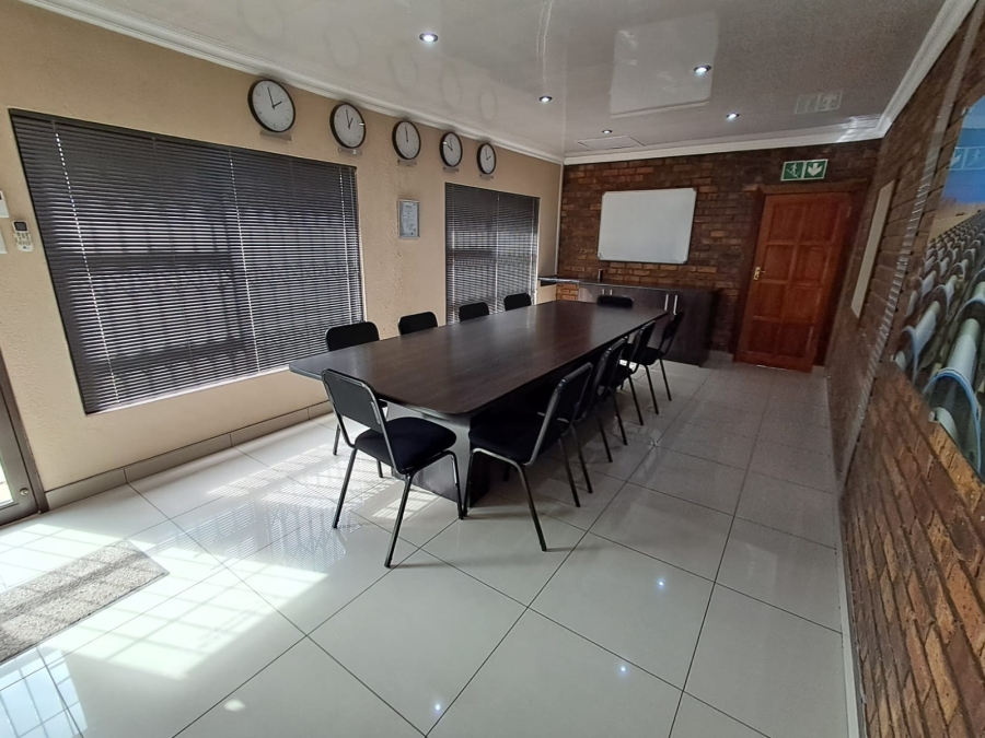 To Let commercial Property for Rent in Duncanville Gauteng