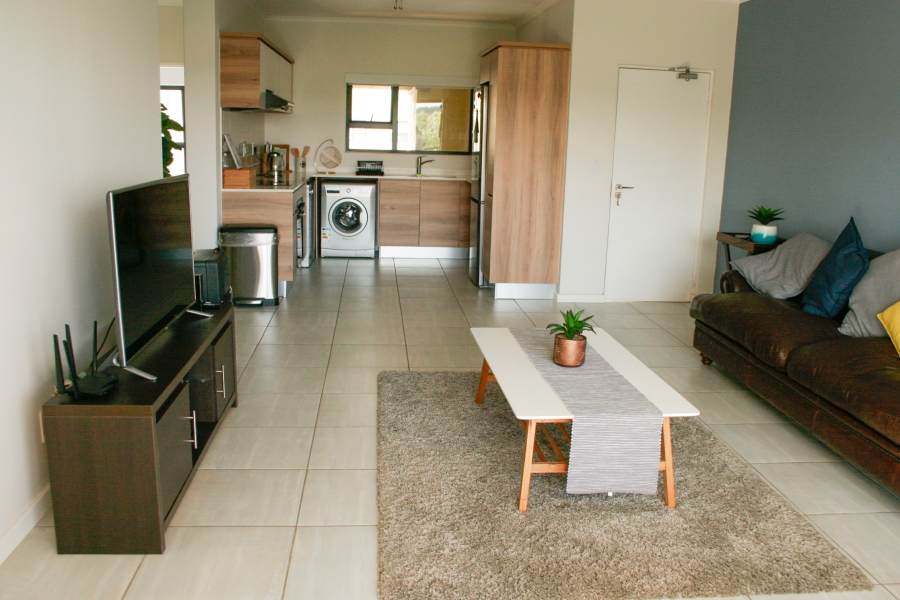 To Let 2 Bedroom Property for Rent in Waterfall Gauteng