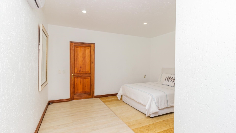 To Let 5 Bedroom Property for Rent in Morningside Gauteng