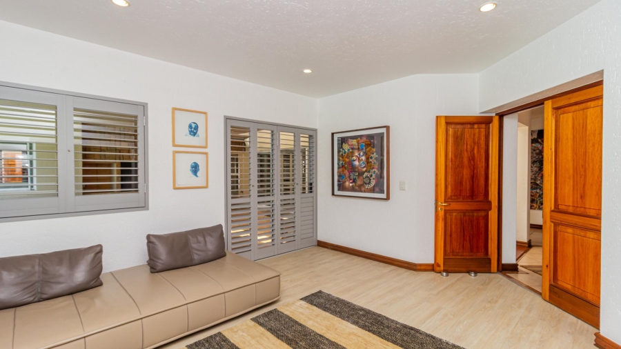 To Let 5 Bedroom Property for Rent in Morningside Gauteng