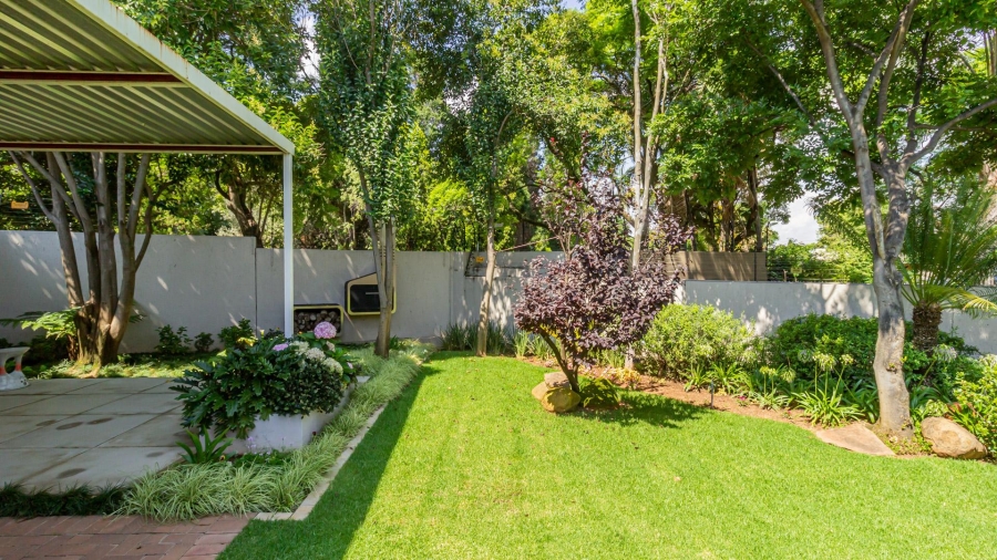 To Let 5 Bedroom Property for Rent in Morningside Gauteng