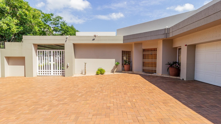 To Let 5 Bedroom Property for Rent in Morningside Gauteng