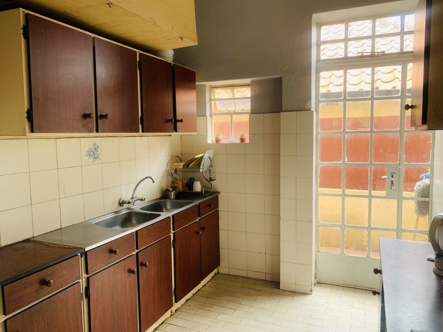 3 Bedroom Property for Sale in Yeoville Gauteng