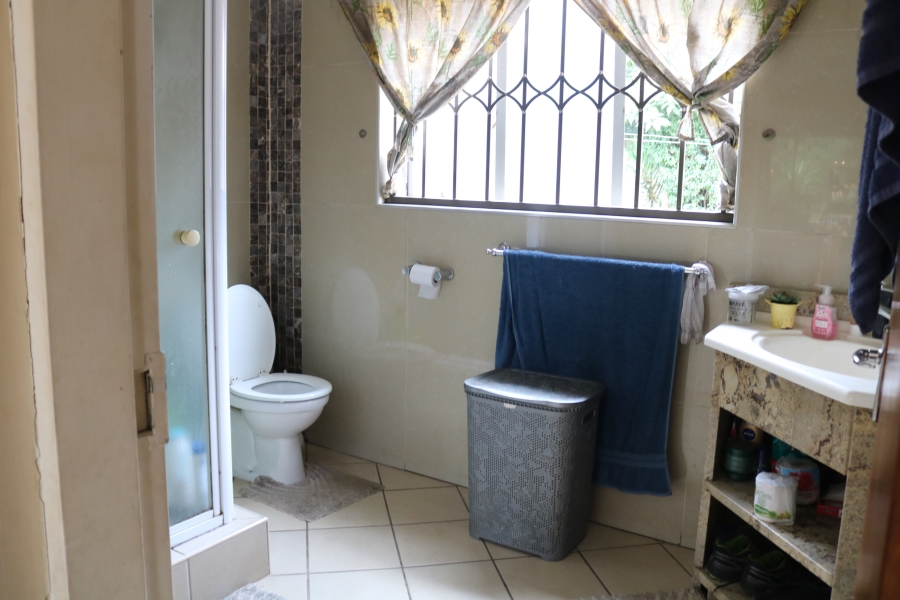 3 Bedroom Property for Sale in Farrarmere Gauteng