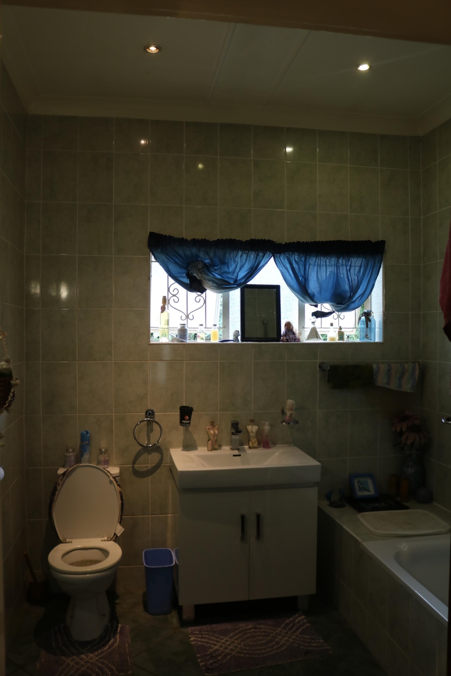 3 Bedroom Property for Sale in Farrarmere Gauteng