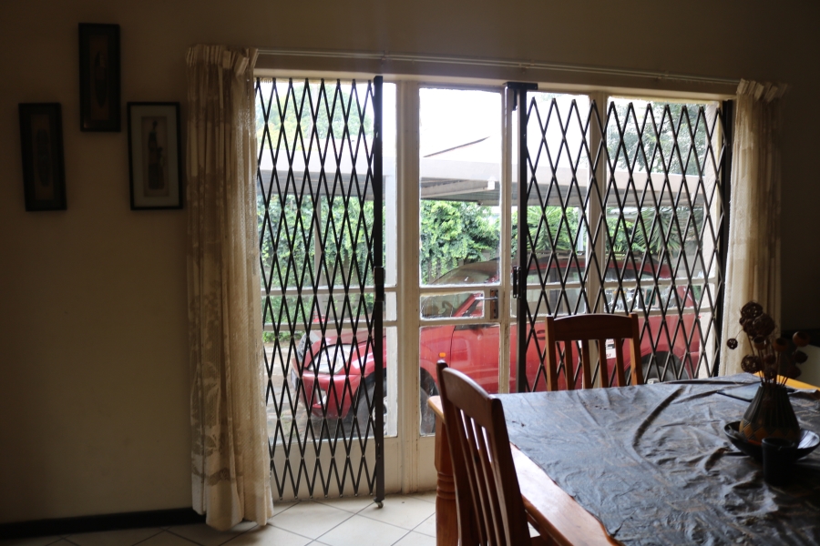 3 Bedroom Property for Sale in Farrarmere Gauteng