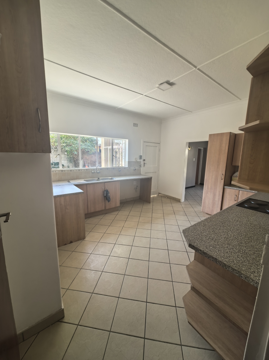 3 Bedroom Property for Sale in Farrarmere Gauteng
