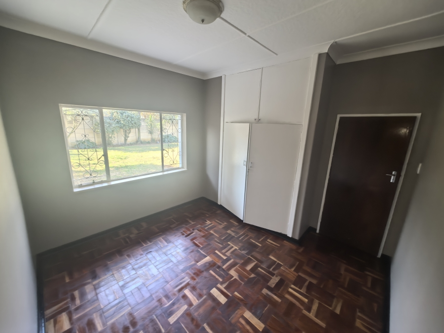 3 Bedroom Property for Sale in Farrarmere Gauteng