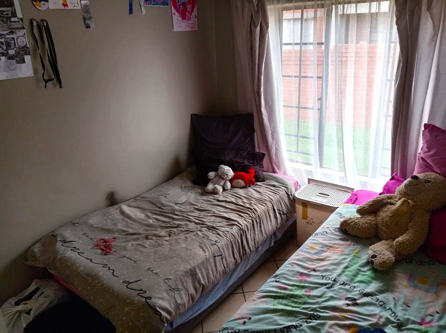 3 Bedroom Property for Sale in Monavoni Gauteng