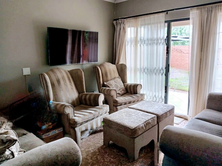 3 Bedroom Property for Sale in Monavoni Gauteng