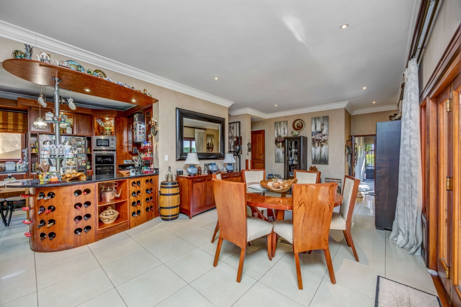 4 Bedroom Property for Sale in Broadacres Gauteng