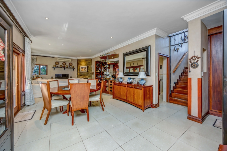 4 Bedroom Property for Sale in Broadacres Gauteng
