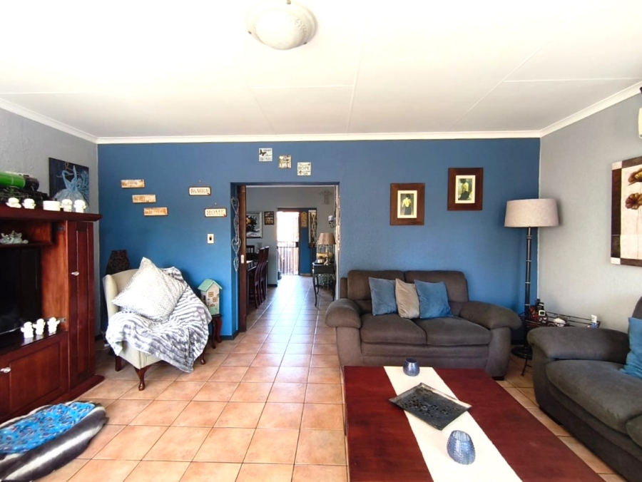 3 Bedroom Property for Sale in Brackenhurst Gauteng