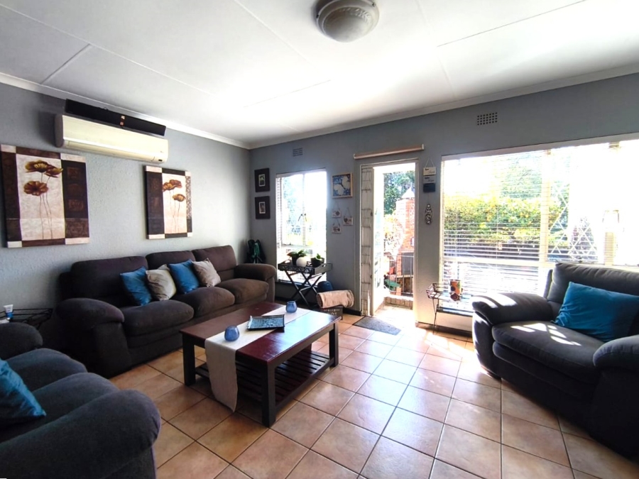 3 Bedroom Property for Sale in Brackenhurst Gauteng