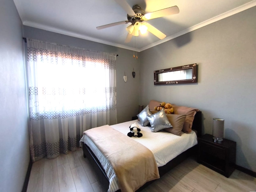 3 Bedroom Property for Sale in Brackenhurst Gauteng