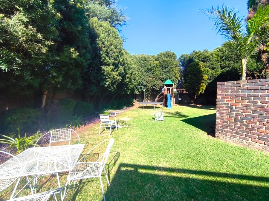 3 Bedroom Property for Sale in Brackenhurst Gauteng