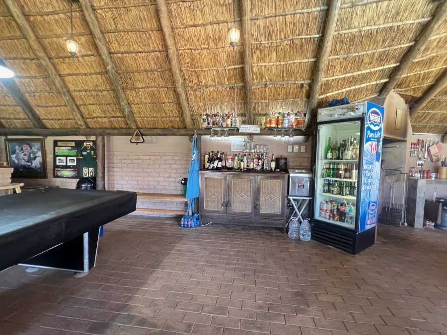 5 Bedroom Property for Sale in Alberante Gauteng