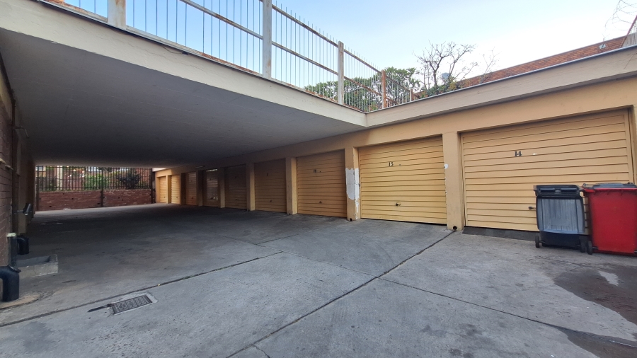 3 Bedroom Property for Sale in Sunnyside Gauteng