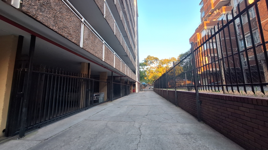 3 Bedroom Property for Sale in Sunnyside Gauteng