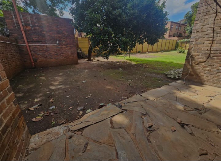 2 Bedroom Property for Sale in Windsor East Gauteng