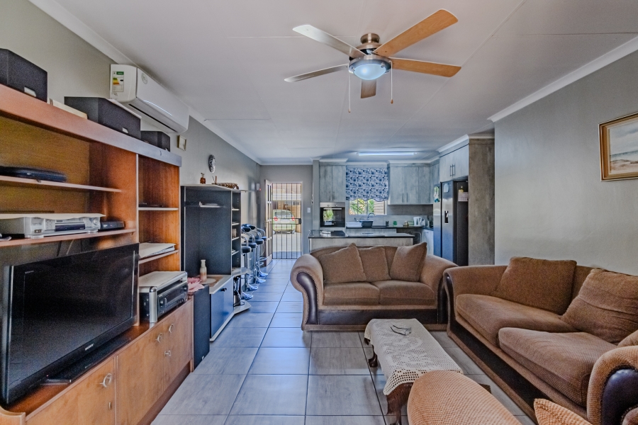 3 Bedroom Property for Sale in Sinoville Gauteng
