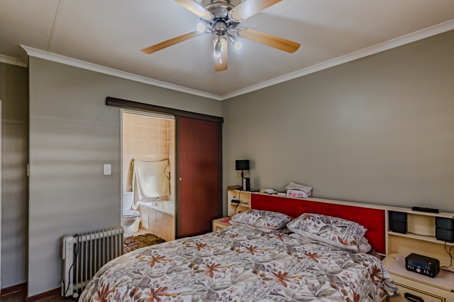 3 Bedroom Property for Sale in Sinoville Gauteng