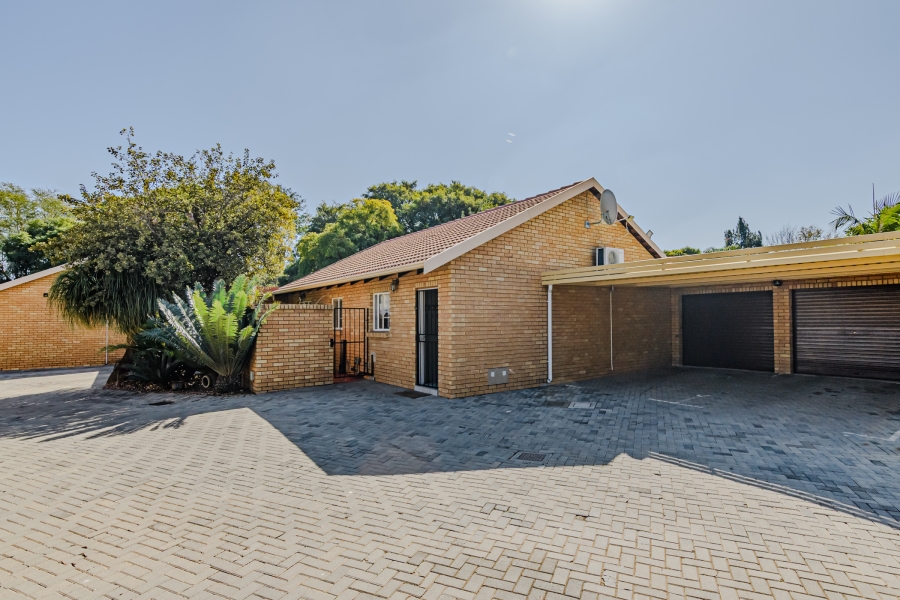 3 Bedroom Property for Sale in Sinoville Gauteng