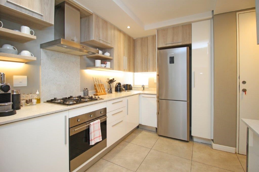 To Let 3 Bedroom Property for Rent in Rosebank Gauteng