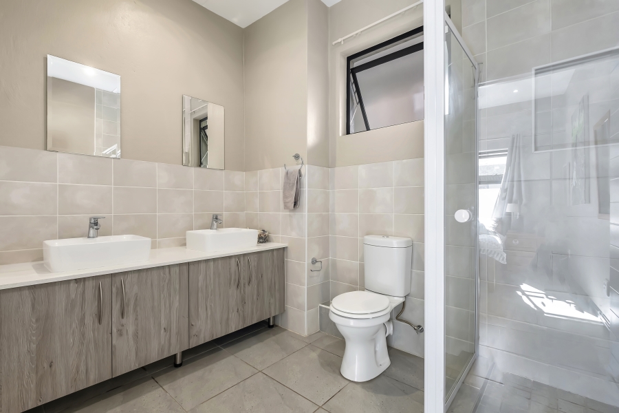 2 Bedroom Property for Sale in Hyde Park Gauteng