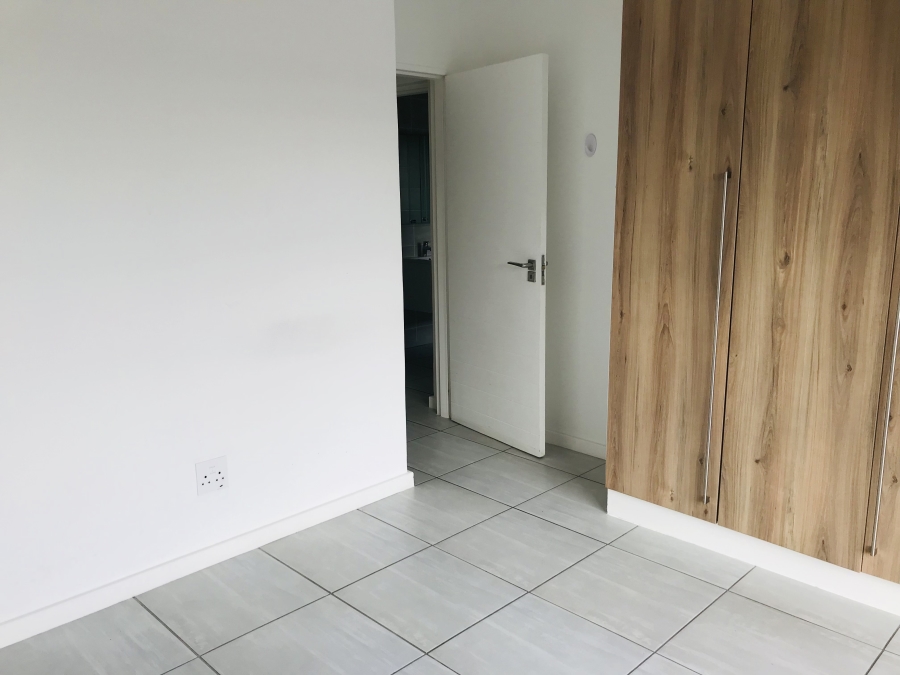 To Let 3 Bedroom Property for Rent in Waterfall Country Estate Gauteng