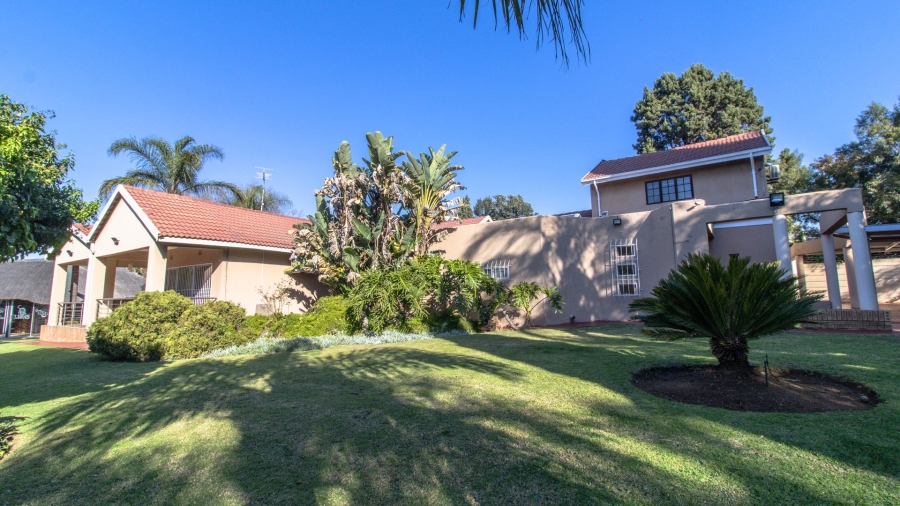 3 Bedroom Property for Sale in Alberante Gauteng