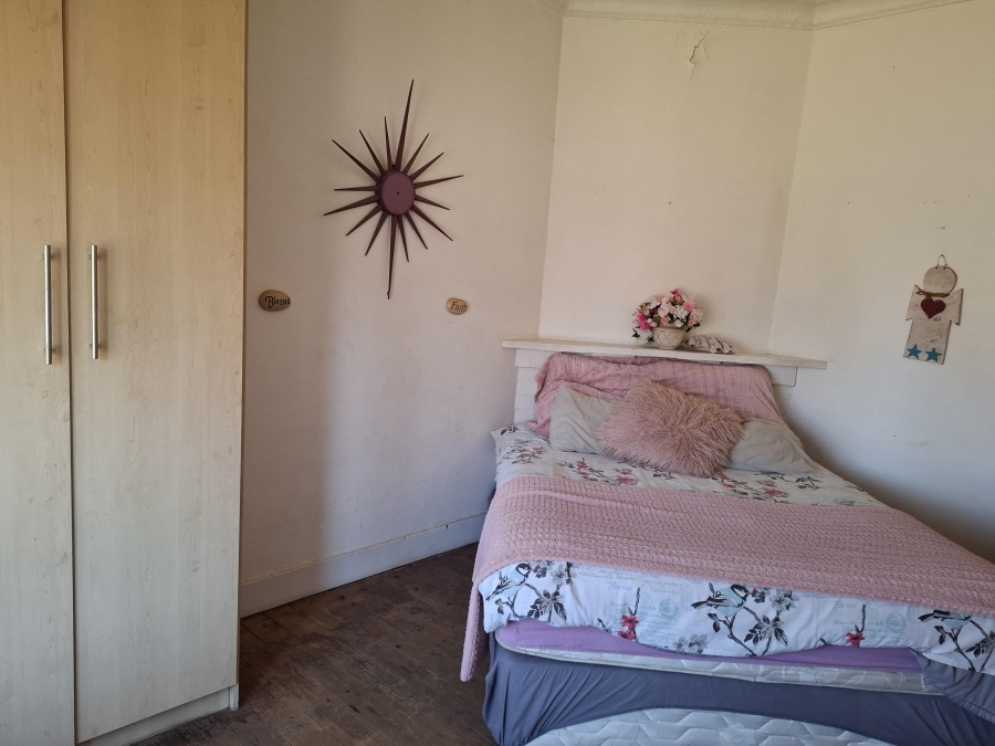 3 Bedroom Property for Sale in East Geduld Gauteng