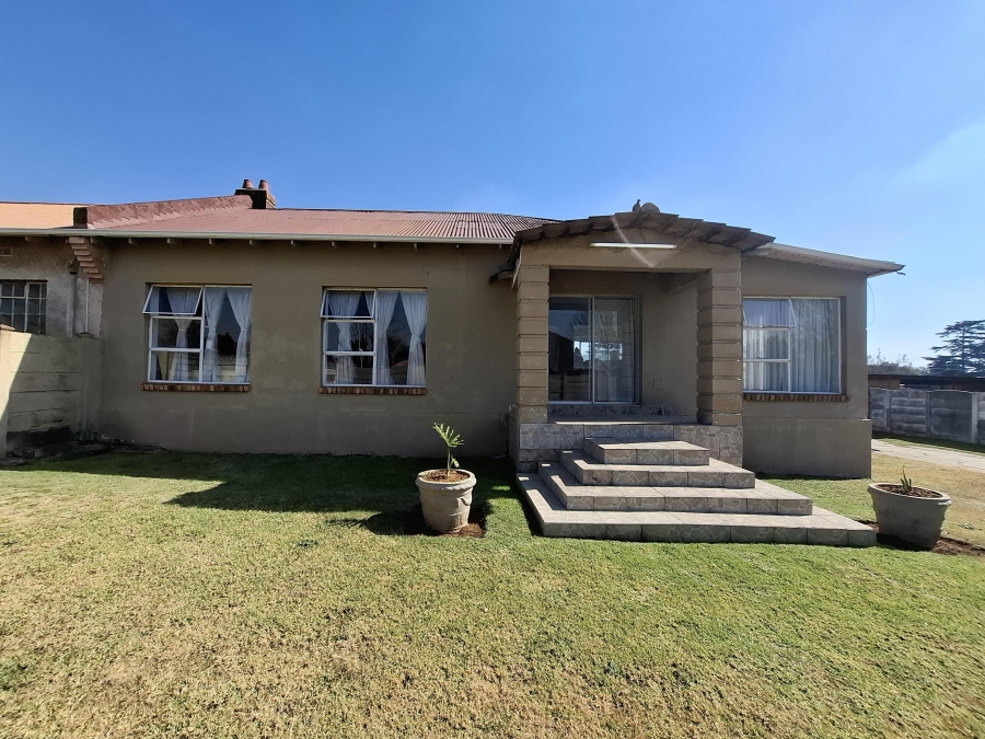 3 Bedroom Property for Sale in East Geduld Gauteng