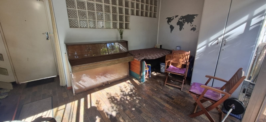 2 Bedroom Property for Sale in Queenswood Gauteng