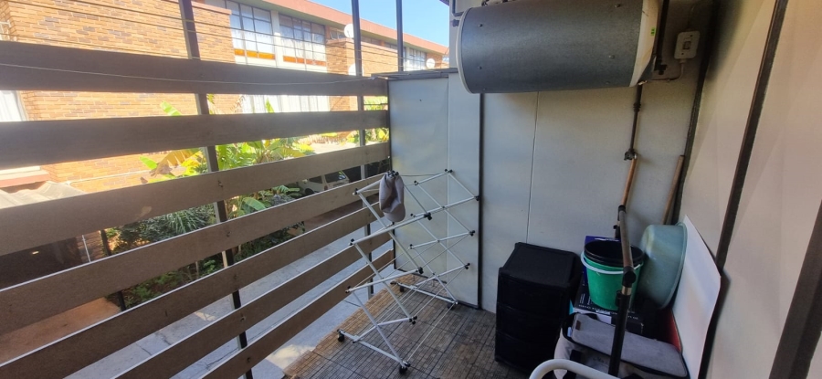2 Bedroom Property for Sale in Queenswood Gauteng