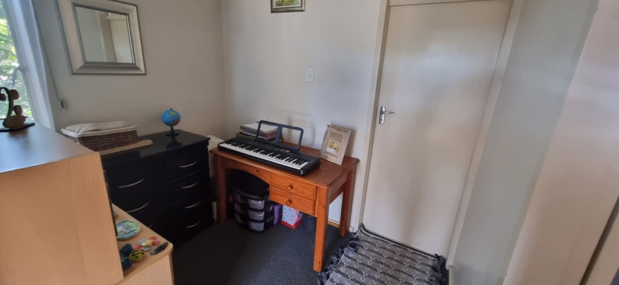 2 Bedroom Property for Sale in Queenswood Gauteng