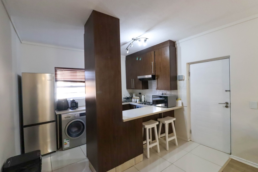 2 Bedroom Property for Sale in Bryanston Gauteng