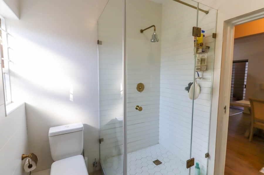 2 Bedroom Property for Sale in Bryanston Gauteng