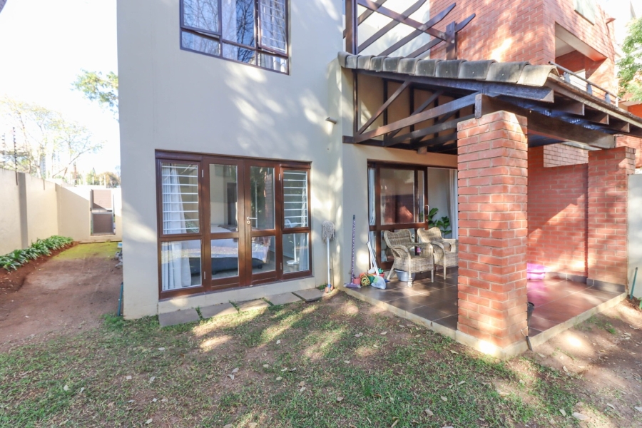 2 Bedroom Property for Sale in Bryanston Gauteng
