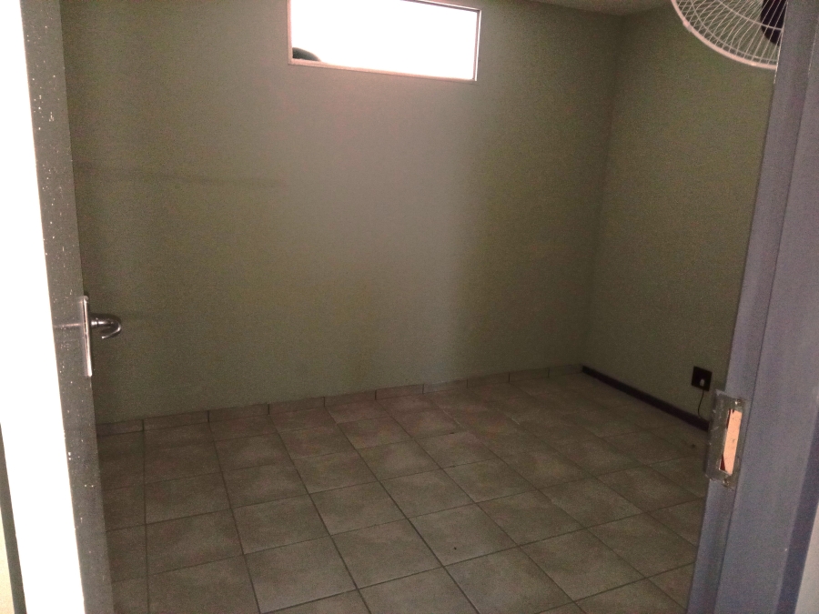To Let 1 Bedroom Property for Rent in Sunnyside Gauteng