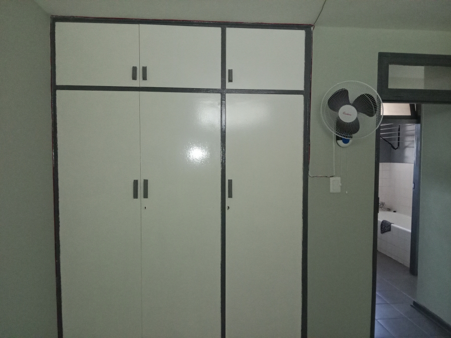 To Let 1 Bedroom Property for Rent in Sunnyside Gauteng
