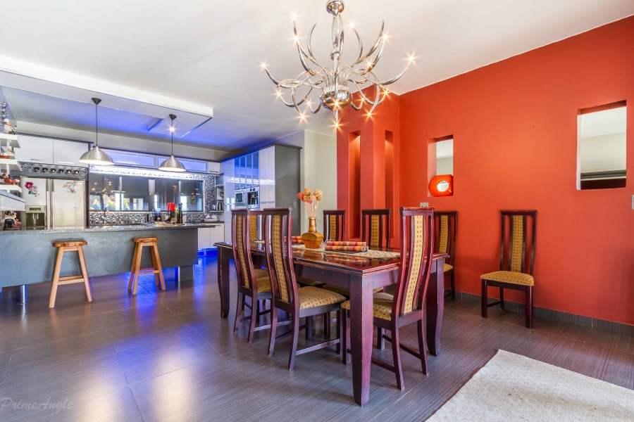 5 Bedroom Property for Sale in Silver Lakes Gauteng