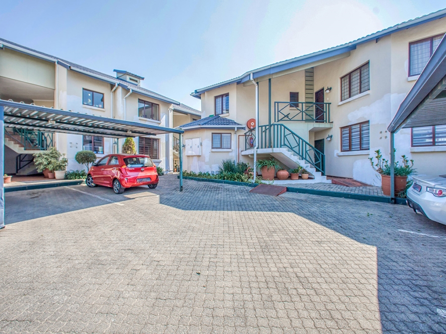 To Let 2 Bedroom Property for Rent in Victory Park Gauteng