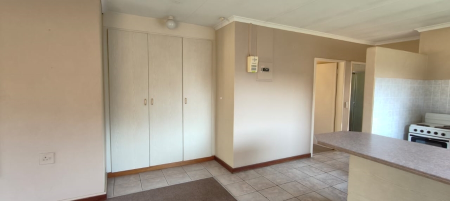 To Let 2 Bedroom Property for Rent in Three Rivers Gauteng